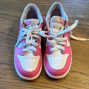 Nike Kids White and Pink Low-Top Sneakers with Classic Swoosh
